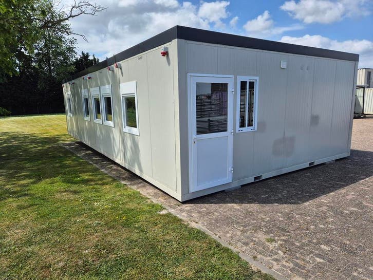 Uit voorraad:  woning 2 slaapkamers TS-320-321-322-587, Zakelijke goederen, Machines en Bouw | Keten en Containers, Ophalen of Verzenden