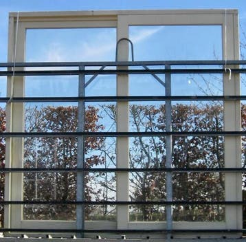 merani houten raam , chassis , venster 270 x 258, Gebruikt, Ophalen of Verzenden, Inclusief glas, 225 cm of meer