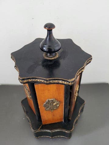 Boîte à cigares - Bois, Laiton - musicale, Collections