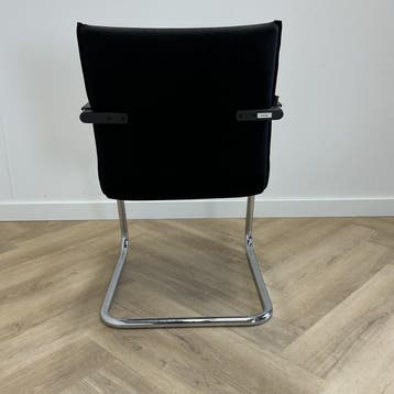 Ahrend vergaderstoel , zwart - chroom, Huis en Inrichting, Gebruikt, Zwart, Eén