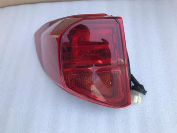 Suzuki Vitara 2018 LIFT achterlicht links LED, Verzenden, Gebruikt
