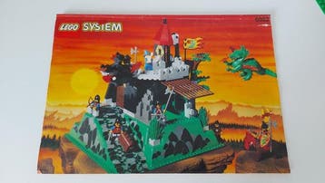 Lego Set - 6082 - Castle - Dragon Knights Fire Breathing, Kinderen en Baby's, Nieuw