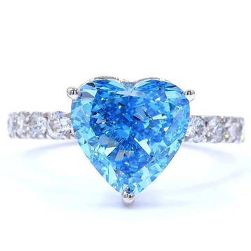 Ring - 18 karaat Witgoud - 5.05ct. tw. Blauw Diamant (Fancy