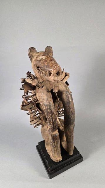 Fetisch van hout en smeedijzer - Kongo Nkisi - DR Congo