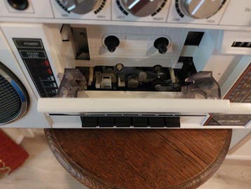 Sharp - GF-7300HW Lecteur portable de cassettes