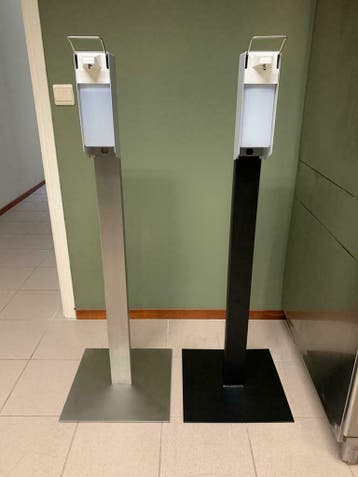 UIT VOORRAAD! CleanGood RVS desinfectiezuil met dispenser, Ophalen of Verzenden, Nieuw in verpakking, Overige typen