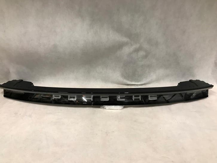 Porsche Taycan achterlicht midden LED USA, Autos : Pièces & Accessoires, Éclairage, Envoi