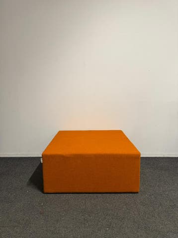 Rohde & Grahl - Poef - 105x105x45cm - Oranje, Ophalen of Verzenden, Stoel