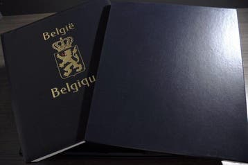 Accessoires Belgique - Un album DAVO de luxe, vide, avec, Timbres & Monnaies