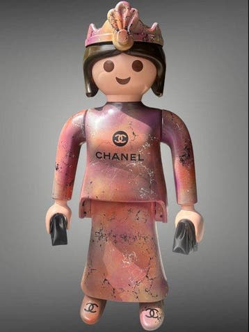 Artiluxx - XXL playmobil Chanel • The Queen