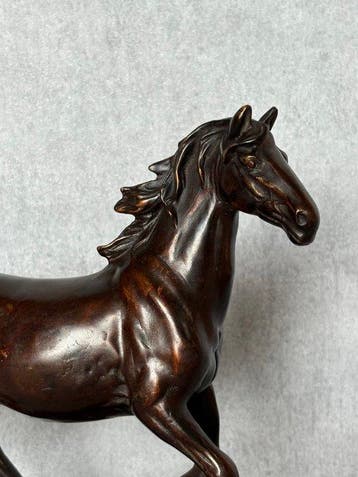 Beeld, Lopend paard 27 cm - 24 cm - Brons