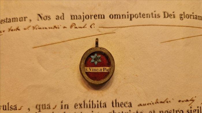 Reliekhouder - Messing, Glas, Textiel - 1850-1900 - Ex Veste, Antiek en Kunst, Kunst | Niet-Westerse kunst