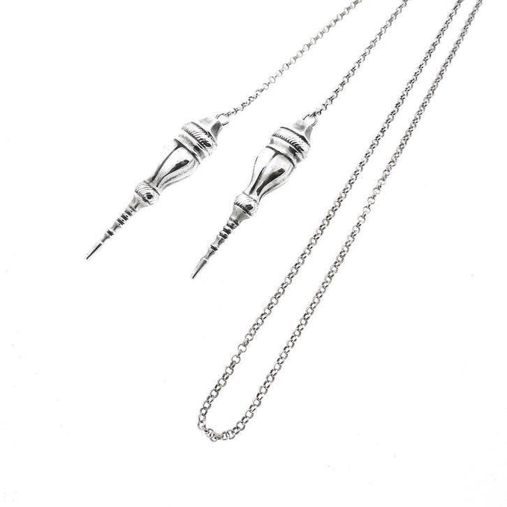 Antiek zilveren ketting met breipendoppen, Bijoux, Sacs & Beauté, Colliers, Enlèvement ou Envoi