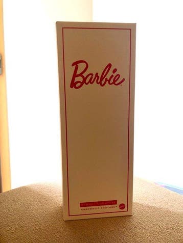 Barbie - Poupée Barbie - Chromatic Couture, Boxed -, Antiquités & Art