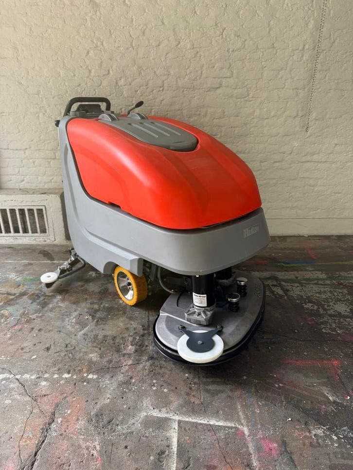 Autolaveuse Hako B120 - Super état - Garantie, Bricolage & Construction, Matériel de nettoyage, Machine de nettoyage à brosse