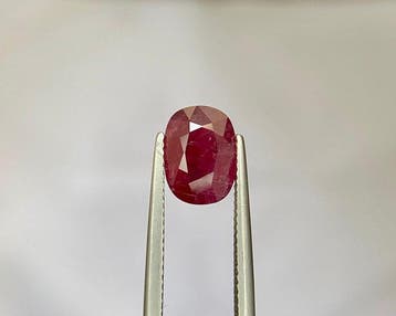 Zonder minimumprijs - 1 pcs Rood Robijn - 3.31 ct - Lotus