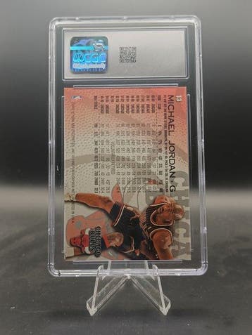 Fleer 1996-97 Michael Jordan #13 - CGC 9 Graded card, Nieuw