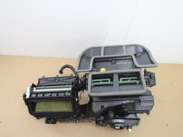 Kachelhuis Volkswagen Touran O113723