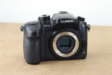 Panasonic DMC-GH4R Shuttercount 264! Body + accessoires