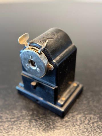 ASW - Modell 120 - Pencil Sharpener - Puntenslijper Vintage
