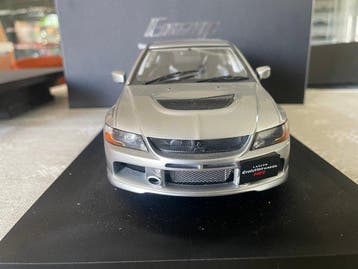 Engup 1:18 - Modelauto - Mitsubishi Lancer Evolution Wagon, Nieuw