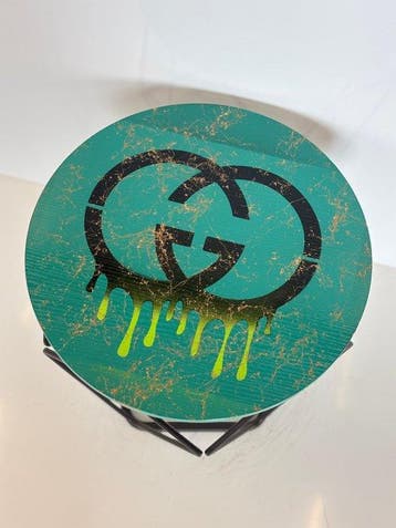 Rob VanMore - Tea-Time by Gucci Table - ø40cm