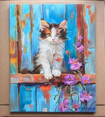 Marin Prokopchuk (XX) - Small, fluffy kitten