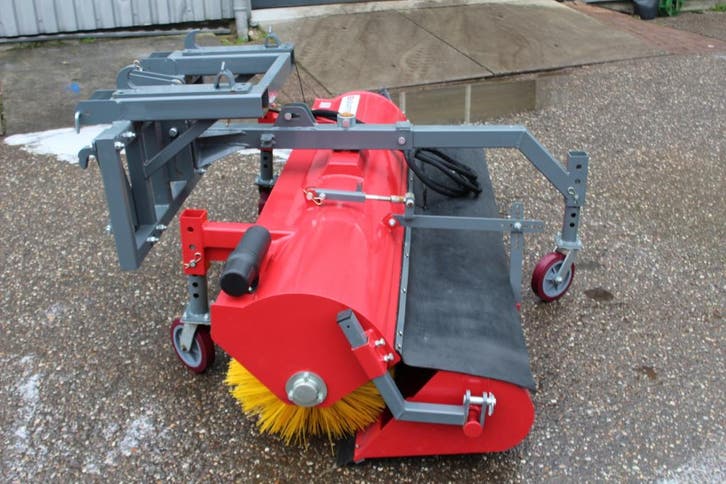Kraffter Veegmachine 150, Zakelijke goederen, Landbouw | Werktuigen