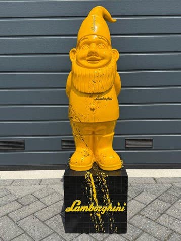 Daluxe Art - 1999 • XXL Lamborghini Gnome Display (110 cm)