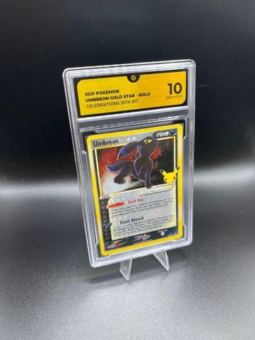Pokémon - 1 Graded card - Noctali #17 Goldstar Celebrations