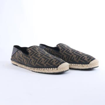Fendi - Sandalen - Maat: EU 44