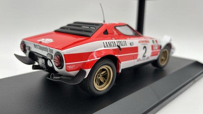 Minichamps 1:18 - Modelauto - Lancia Stratos HF Winner Tour, Hobby & Loisirs créatifs, Voitures miniatures | 1:5 à 1:12