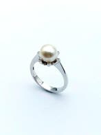 Ring - 18 karaat Witgoud Parel - Diamant