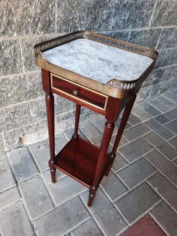 Kabinet - Mahonie, Marmer, Messing - Van het Franse centrum