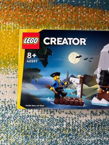 Lego Set - 40597 - Creator - Scary Pirate Island