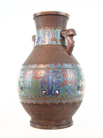 Vaas - Brons, Vaas in cloisonné met merk Dai Ming Xuande., Antiek en Kunst