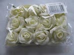 Mini Foam Roos Cream Zelfklevend 2 cm Pak