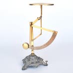 Ph.J. Maul - Weegschaal - Vernikkeld messing - Gedecoreerde