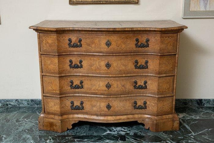 Commode - Walnoot, Wortelnotenhout - Venetiaanse commode, Antiek en Kunst, Antiek | Overige Antiek