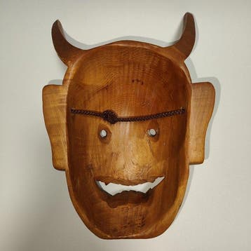 Decoratief ornament - Japanese mask
