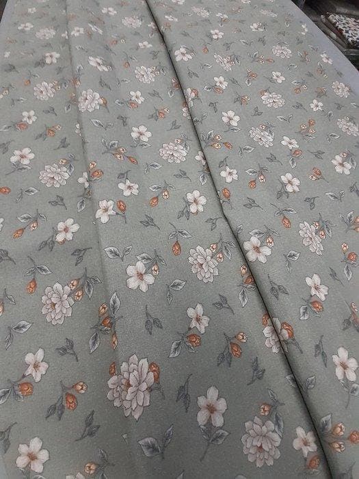 Meubelstof - 500 cm - 140 cm - Kleine katoenen pioen, Antiek en Kunst, Antiek | Tapijten, Tafelkleden en Textiel
