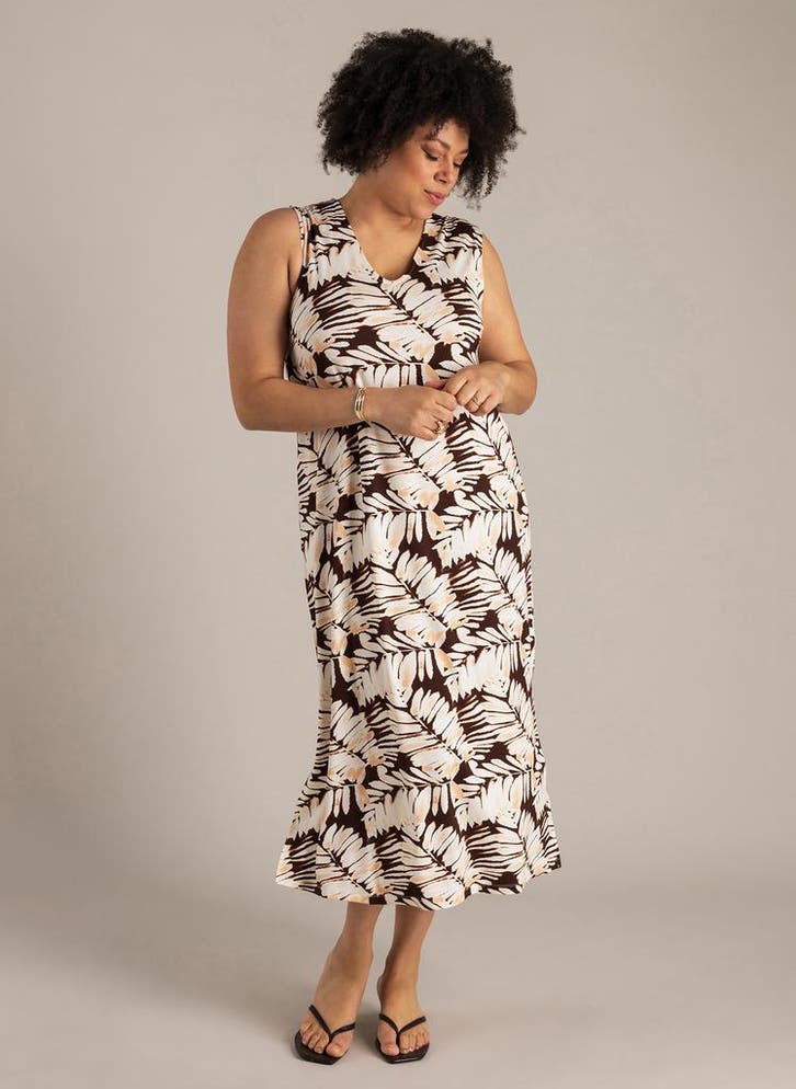 Yest Curve jurk Nissa1(48)Maat 46/48 (XL) of groter, Vêtements | Femmes, Robes, Envoi