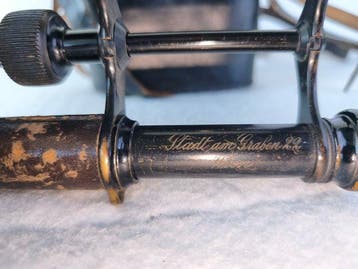 Vintage verrekijkers met leren etui – opticien Otto, Verzamelen