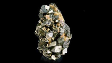 arsénopyrite, dolomite - mine de Trepa Stan Trg, Kosovo -