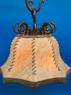 Vintage Tischlampe – Schmiedeeisen und pergamentartiger, Antiquités & Art