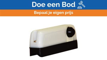 Bieden: Aqua Signal series 16 universal bimini lighting 12V, Sports nautiques & Bateaux, Ophalen of Verzenden
