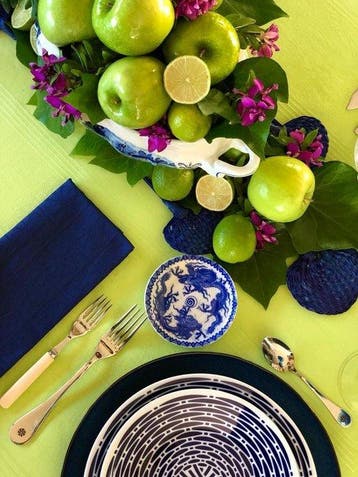 Tafelkleed voor grote tafels, met een elegante groene kleur