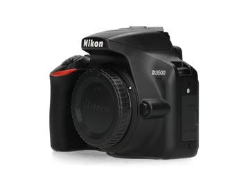 Nikon D3500 - <19.000 kliks - 1 jaar garantie, Ophalen of Verzenden