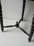 Table dappoint - Chêne - Antiquités - Sculpture sur bois