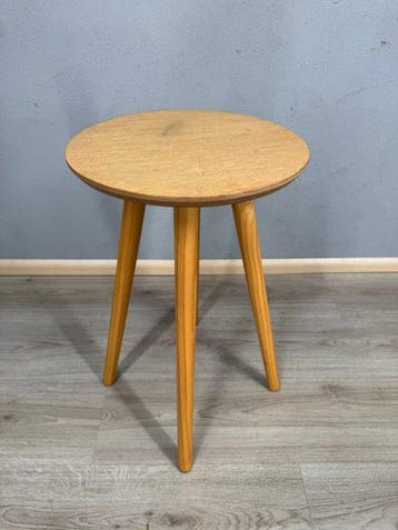 Bijzettafel - Hout - Simplistische bijzettafel